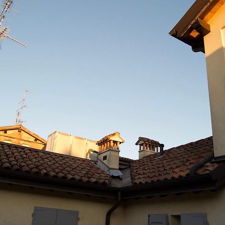 شقة Casa Viola, Deliziosa Mansarda In Centro Storico مودينا المظهر الخارجي الصورة